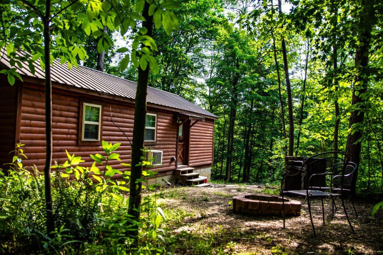Avenwood Cabins Logan Exterior photo